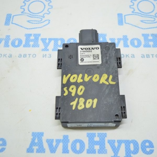 Датчик слепых зон задний левый Volvo S90 16- (01) 31665692