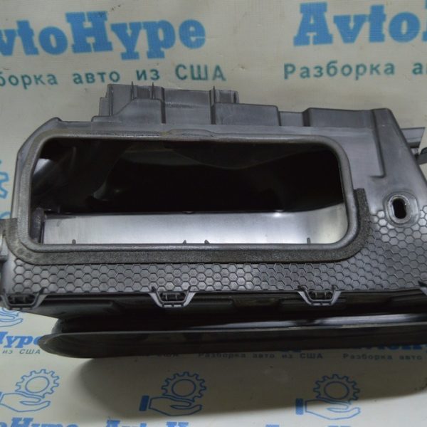 Воздухозаборник, дефлектор корпуса печки салона, моторный отсек Volvo S90 16- 31651305