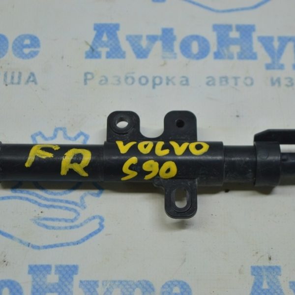 Форсунка омывателя правой фары Volvo S90 16- 31364193
