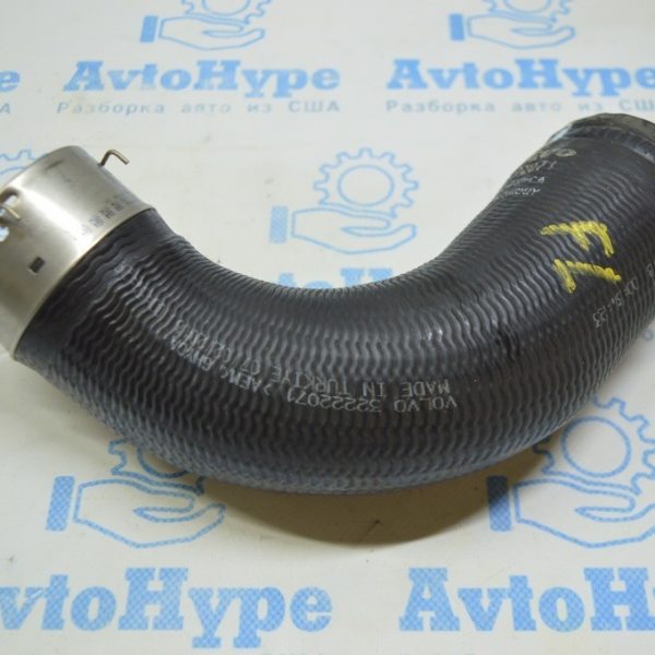 Патрубок интеркулера левый первый Volvo S90 16- XC90 16-22 T5, T6 (01) 32222071
