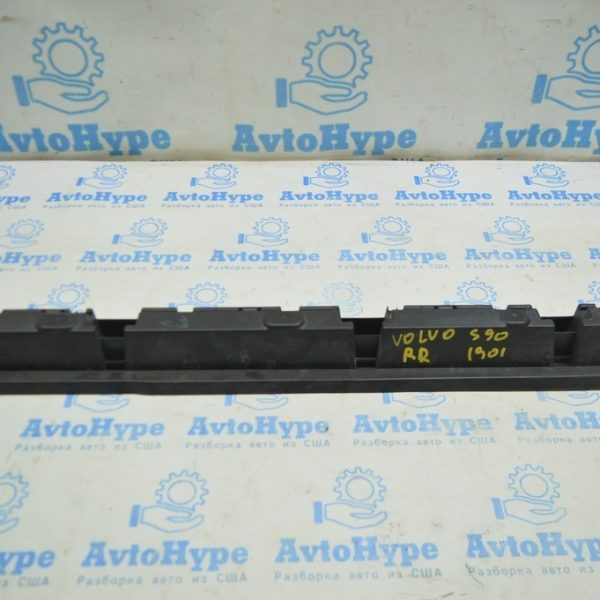 Кронштейн накладки порога правый задний Volvo S90 16- 31365855