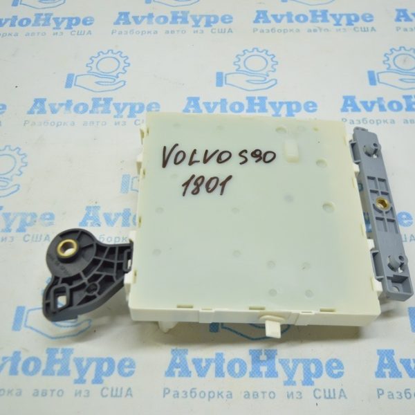 BCM BODY CONTROL MODULE Volvo S90 16- (01) 31665477