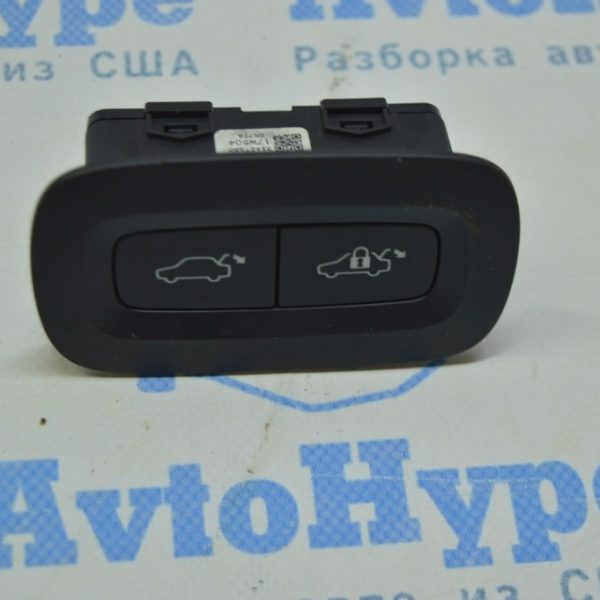 Кнопка открытия крышки багажника салонная Volvo S90 16- 31427330