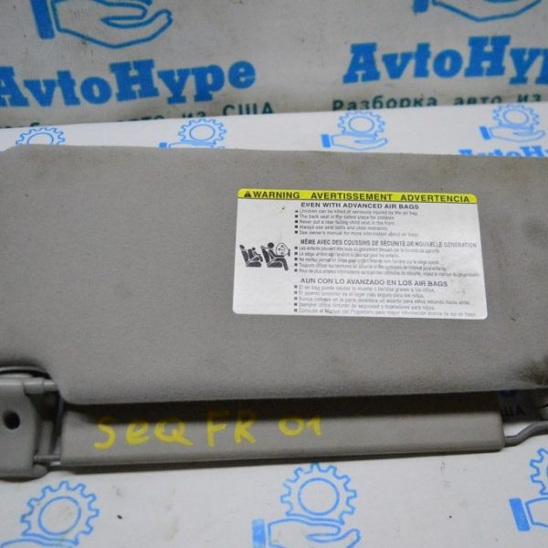 Козырек правый Toyota Sequoia 2008-2022 серый 74310-0C151-E1