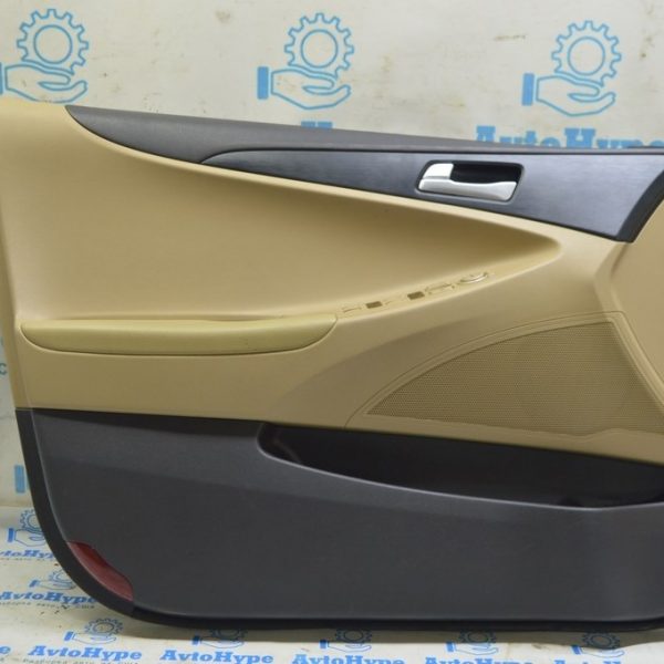 Обшивка двери карточка передняя левая Hyundai Sonata 11-15 кожа беж (01) 82303-3Q090-6YD