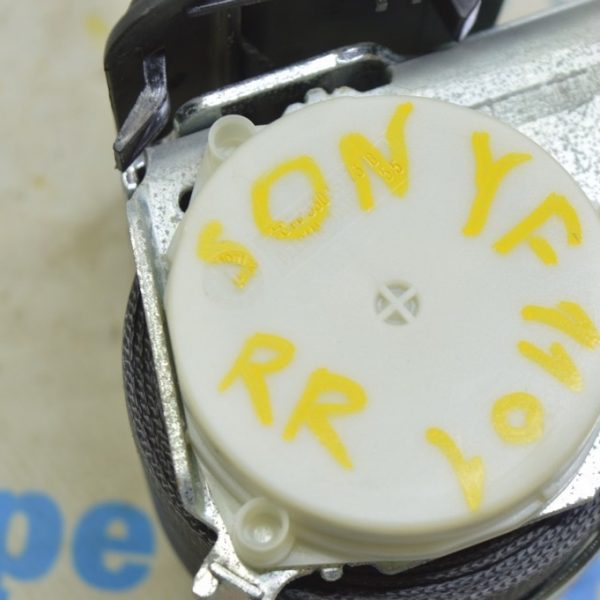 Ремень безопасности задний правый Hyundai Sonata 11-15 черн 89820-4R000-RY