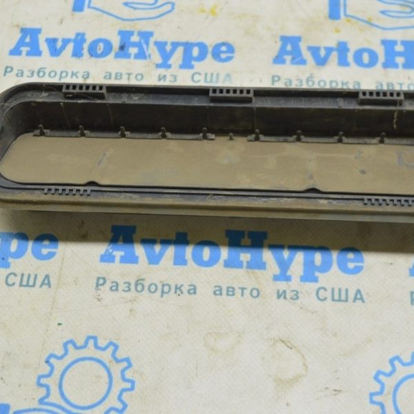 Щиток вентиляции правый Hyundai Sonata 11-15 975103M000