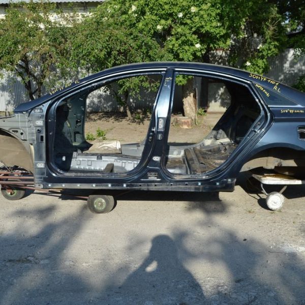 Четверть крыло задняя левая Hyundai Sonata 11-15 (01) на кузове 701004RA00