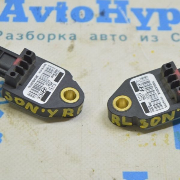 Датчик подушки безопасности задний левый Hyundai Sonata 11-15 95920-3K000