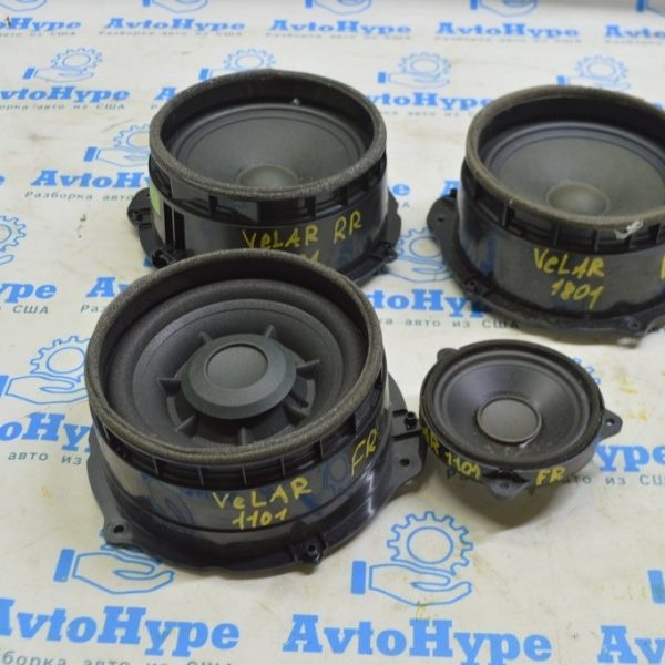 Динамик дверной перед прав Range Rover Velar L560 17- большой LR095415