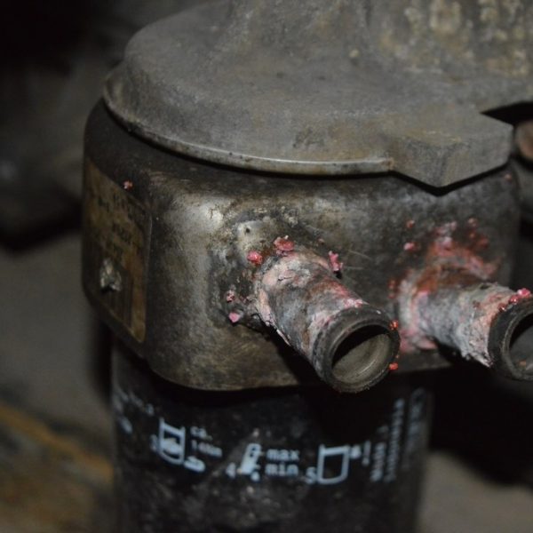 Масляный охладитель двигателя Hyundai Sonata 11-15 26410-2G100