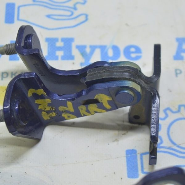 Петля двери верхняя задняя правая Tesla Model 3 18- 1091332-00-F