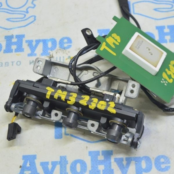 Камера передняя Tesla Model 3 18- на лобовом (02) 1143746-00-D