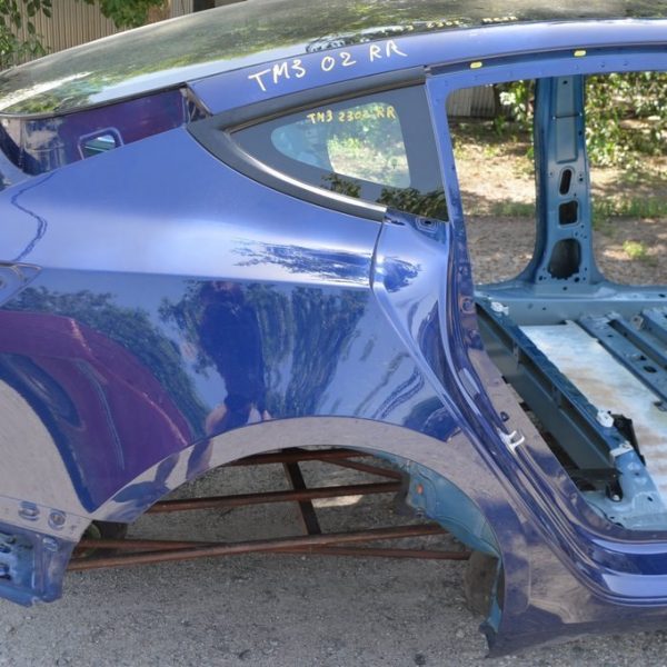 Четверть крыло задняя правая TESLA MODEL 3 18- (02) 1073678-S0-B