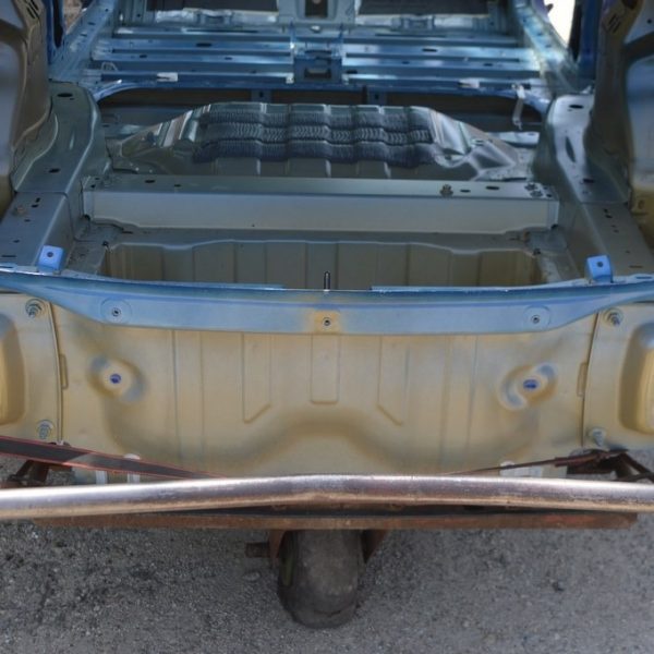 Задняя панель Tesla Model 3 18- на кузове (02) синяя 1077958S0A