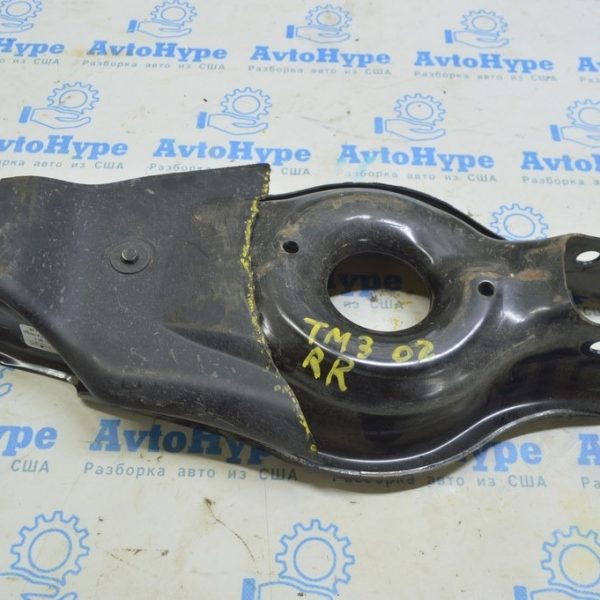 Рычаг нижний под пружину задний правый Tesla Model 3 18- (02) 1044451-00-F