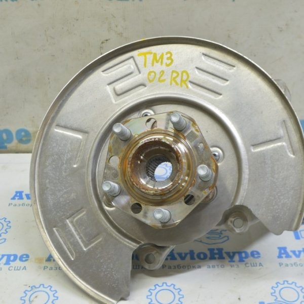 Ступица задняя правая Tesla Model 3 18- тип 1 (02) 1044123-00-B