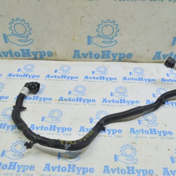 Патрубок системы охлаждения Tesla Model 3 18- (02)