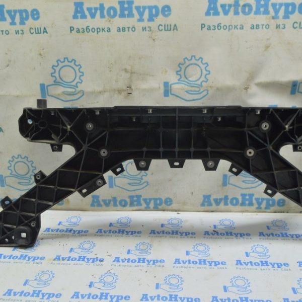 Телевизор панель радиатора Tesla Model 3 18- пластик (02) 1118289-00 1083501-00-C