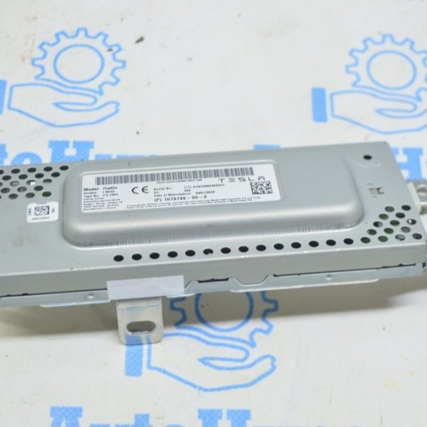 Remote Radio Tuner Control Unit Module Tesla Model 3 18- (02) 1079749-00-E
