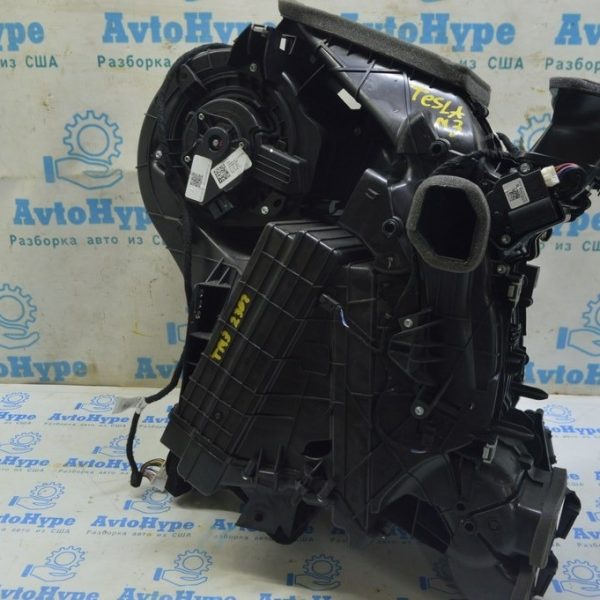 Печка в сборе Tesla Model 3 21- (02) 1494714-00-G