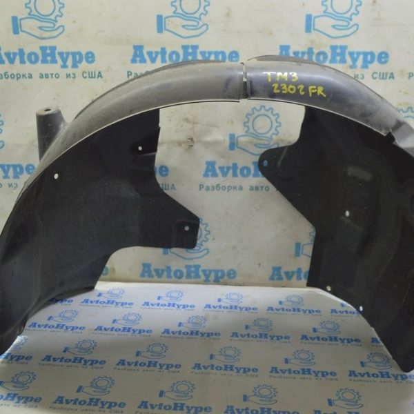 Подкрылок передний правый Tesla Model 3 18- 1081582-00-D