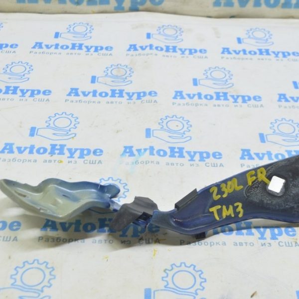 Петля капота правая Tesla Model 3 18- 1098793-00-D