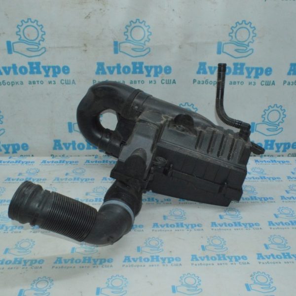 Воздуховод на фильтр VW Tiguan 09-17 5N0129618C