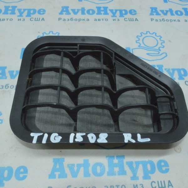 Щиток вентиляции левый VW Tiguan 09-17 (08) 5M0819465A