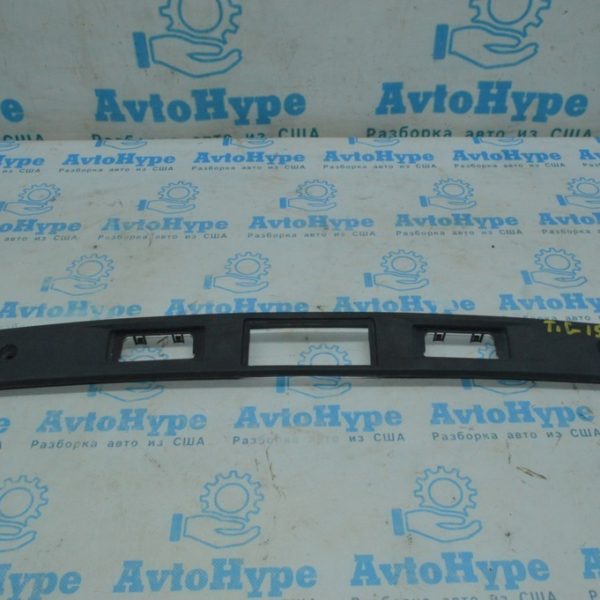 Планка подсветки номера двери багажника VW Tiguan 09-17 5N0-827-287-A