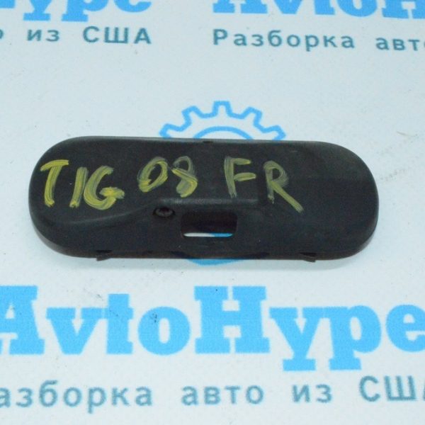 Форсунка омывателя лобового стекла правая  левая VW Tiguan 09-17 без подогрева 5M0-955-985C