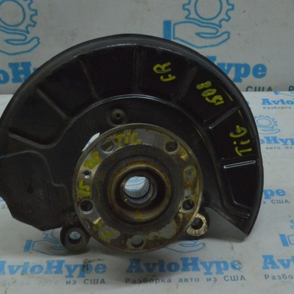 Ступица перед прав VW Tiguan 09-17 (08) 5K0498621