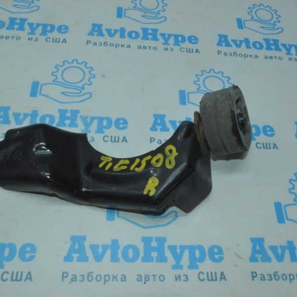 Кронштейн глушителя зад прав VW Tiguan 09-17 с резинкой 5n0253461m