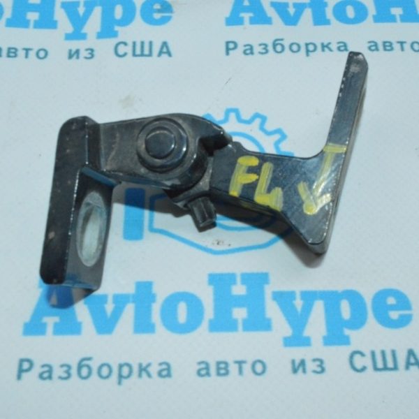 Петля двери нижняя перед лев VW Tiguan 09-17 5N0831401