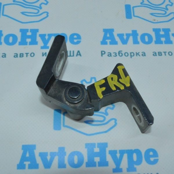 Петля двери нижняя перед прав VW Tiguan 09-17 5N0-831-402