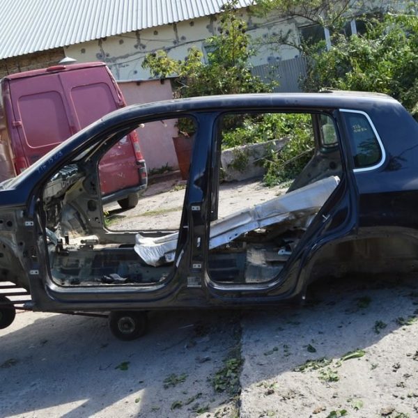 Четверть крыло задняя левая VW Tiguan 09-17 (08) черный цвет (без заката) с батоном крыши 5N0809843