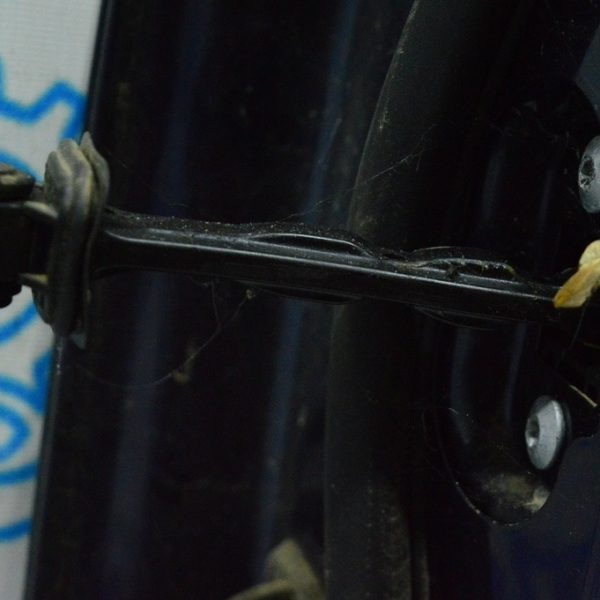 Ограничитель двери перед лев VW Tiguan 09-17 5N0837249A