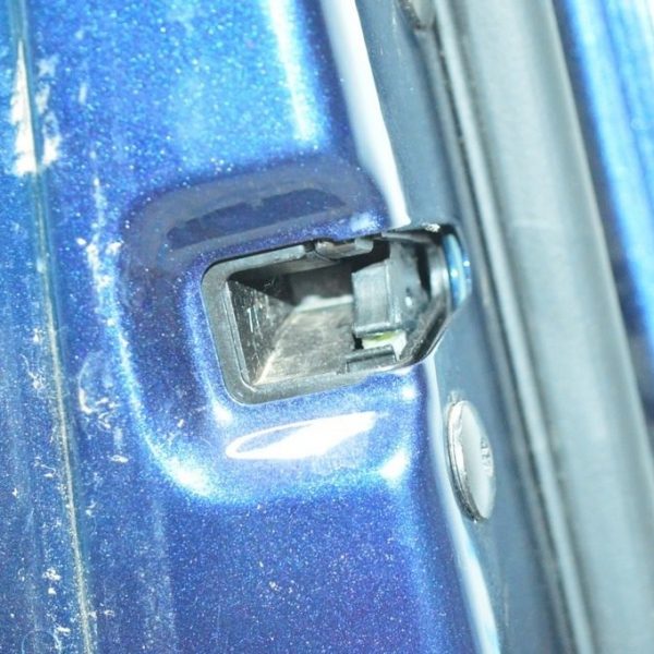 Замок двери перед лев VW Tiguan 09-17 5N1837015N