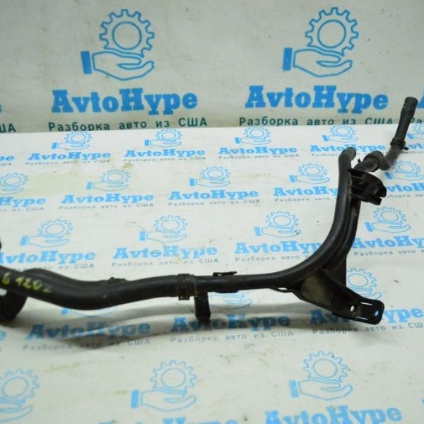 Патрубок охлаждения двойной VW Tiguan 09-17 1k0121070bd