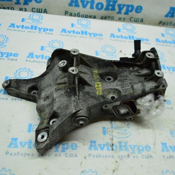 Корпус маслянного фильтра VW Tiguan 09-17 без охладителя (07) 06J-903-143-AH