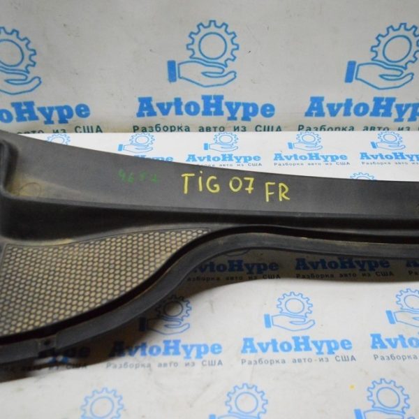 Решетка дворников (пластик) прав VW Tiguan 09-17 5N1819404A9B9