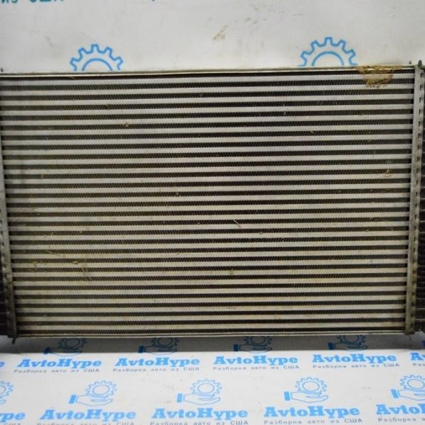 Опора крепления радиатора лев VW Tiguan 09-17 1K0-121-367-P