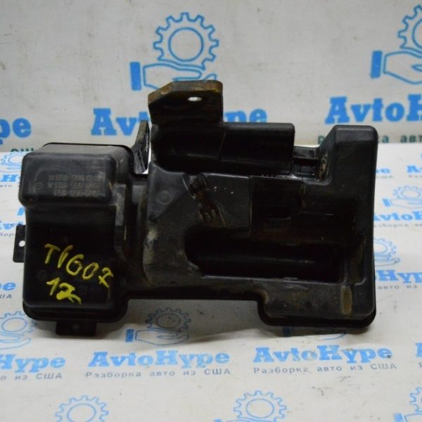 Бачок омывателя VW Tiguan 09-17 с горловиной (07) 5N0955453G