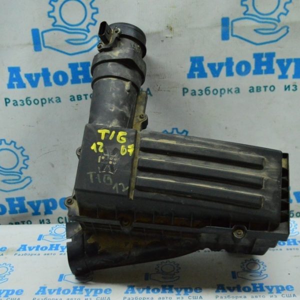 Расходомер воздуха VW Tiguan 09-17 06J906461B