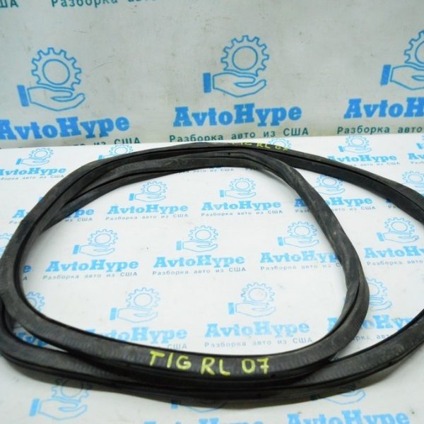 Уплотнитель дверного проема зад лев VW Tiguan 09-17 5N0-867-913-A-9B9