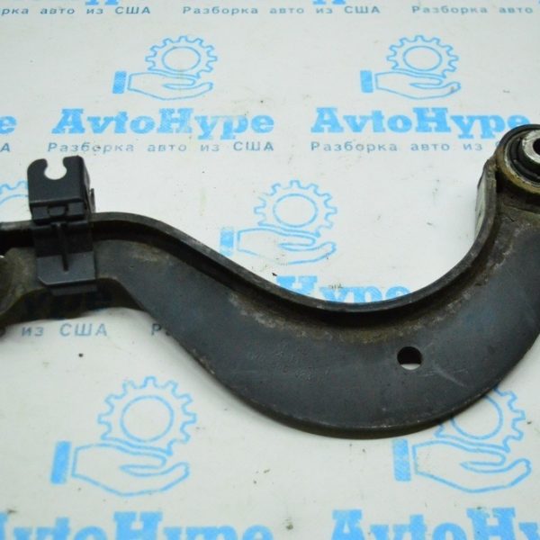 Рычаг верхний зад лев VW Tiguan 09-17 литой (07) 5k0505323N