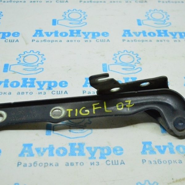 Петля капота левая VW Tiguan 09-17 5N0823301A