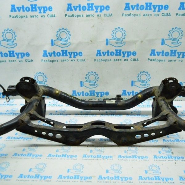 Подрамник задний VW Tiguan 09-17 FWD (04) 5N0505315S