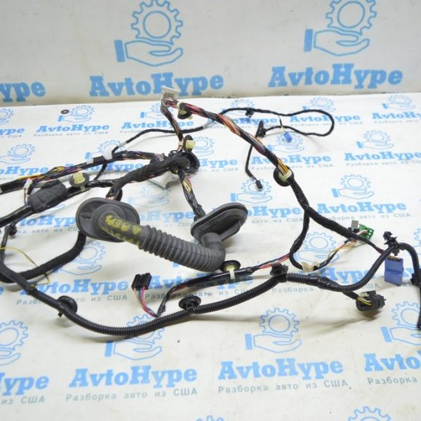 Проводка двери передней левой Tesla Model 3 18- (01) 3067957-00-C