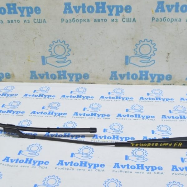 Поводок дворника прав VW Touareg 18- 761955410  03C